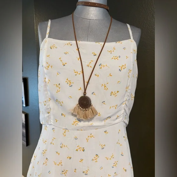 Cotton On Women’s Woven 90s Mini Dress – “Isobel” Ditsy Floral (White) | Medium - Picture 3 of 12